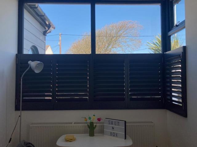 The Salt Box- Lovely Refurbished Annexe, Free Parking, Walk To Porth Beach. Saint Columb Minor Dış mekan fotoğraf
