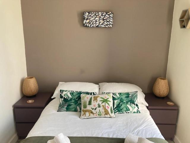 The Salt Box- Lovely Refurbished Annexe, Free Parking, Walk To Porth Beach. Saint Columb Minor Dış mekan fotoğraf